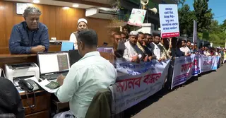 বিমান ও ট্রাভেল এজেন্সি অধ্যাদেশের চূড়ান্ত খসড়া অনুমোদনে ক্ষুব্ধ এজেন্সিগুলো